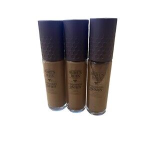 LOT OF 3 BURT'S BEES GOODNESS GLOWS LIQUID MAKEUP #1061 DEEP MAPLE 1oz EACH